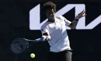 Tennis-Injury-hit Monfils bows out of final Australian Open with guns blazing