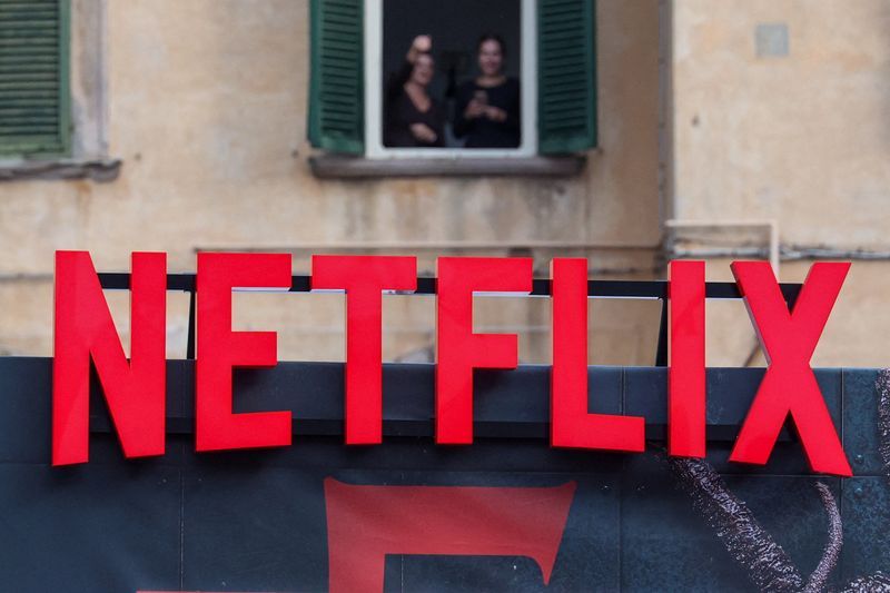 Netflix shares drop 7% in Europe after Q4 results