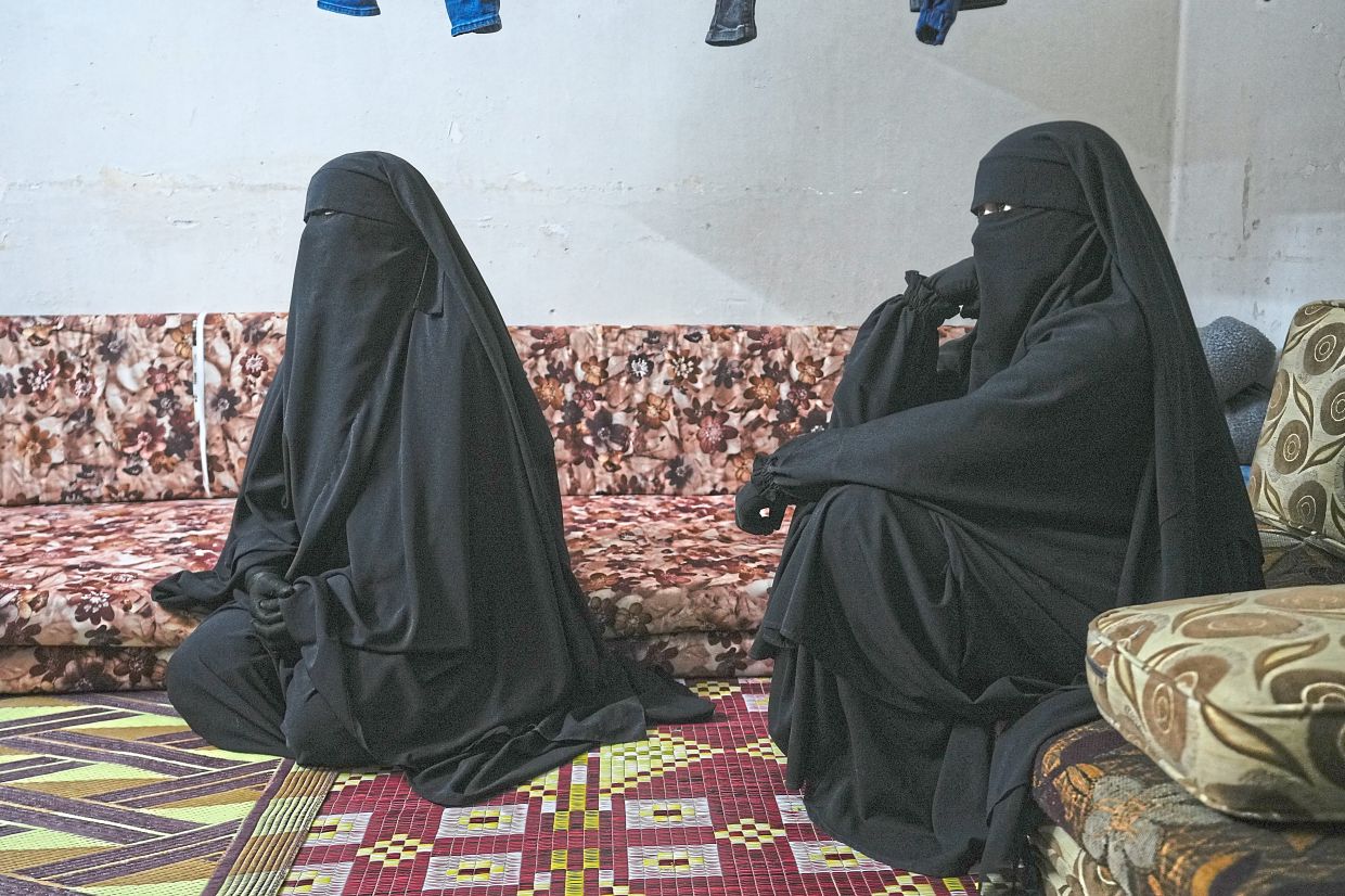 Marked Women: Life after al-Hol in the ruins of eastern Aleppo