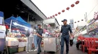 DBKL cracks down on foreign hawkers, unlicensed businesses in Jalan Alor