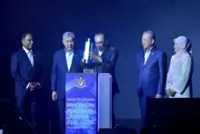 Bahasa Melayu and History a must