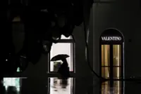 Rome honours fashion 'emperor' Valentino with two-day public viewing