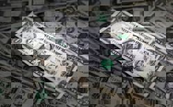 Dollar down as 'Sell America' trade revives; yen slumps on Japan fiscal worries