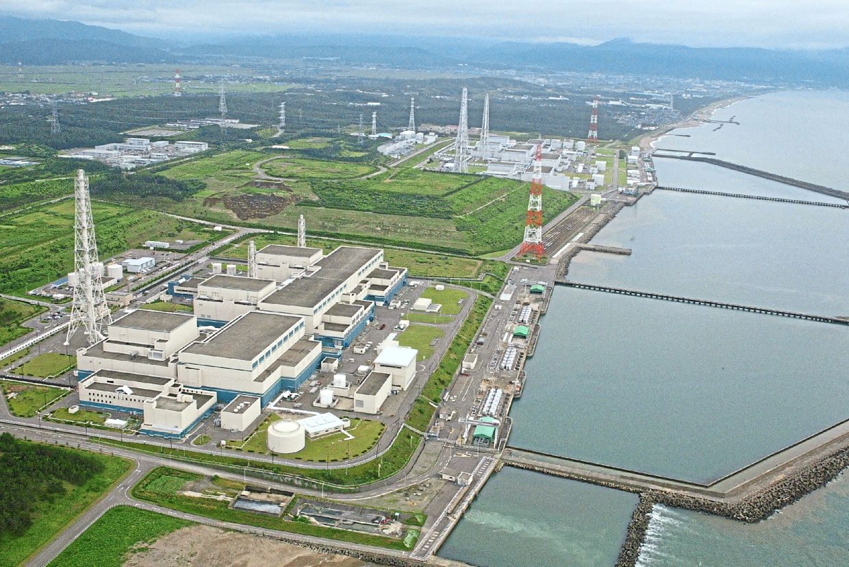 World’s biggest nuclear plant restarts