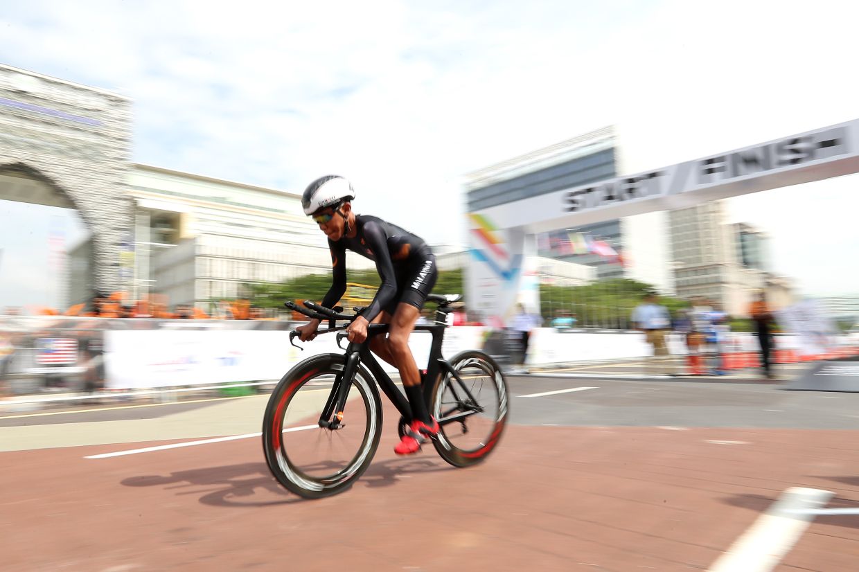 Glitter at end of lonely ride