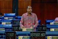 HR Ministry to promote English in workforce while maintaining status of BM