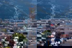 EU to weigh Netflix, Paramount bids for Warner Bros at same time, Bloomberg News reports