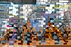 Apple to revamp Siri as a built-in iPhone, Mac chatbot to fend off OpenAI