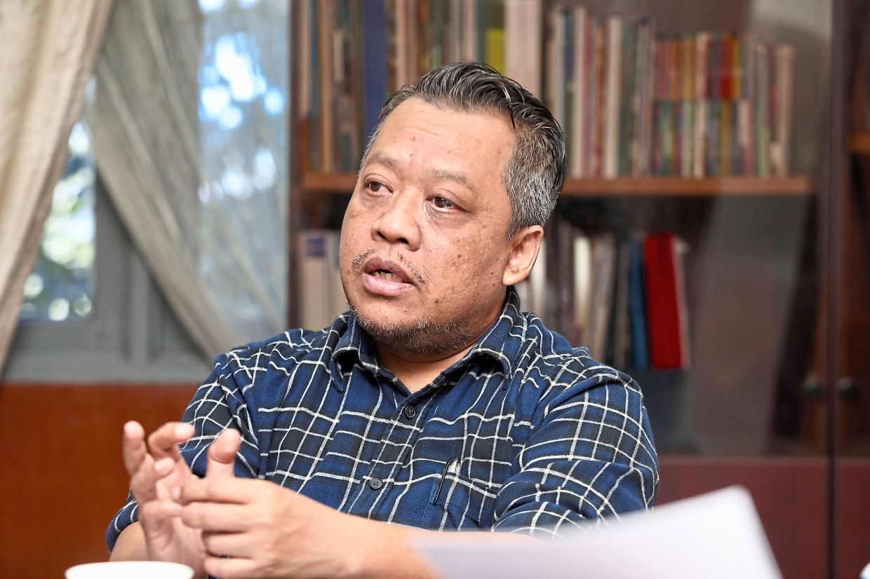 Prof Azlizam: Ideal buffer zone should be located outside forest reserve boundary, not within it.