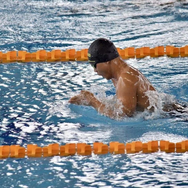 l Oldest swimmer Rusdianto splashes to another success