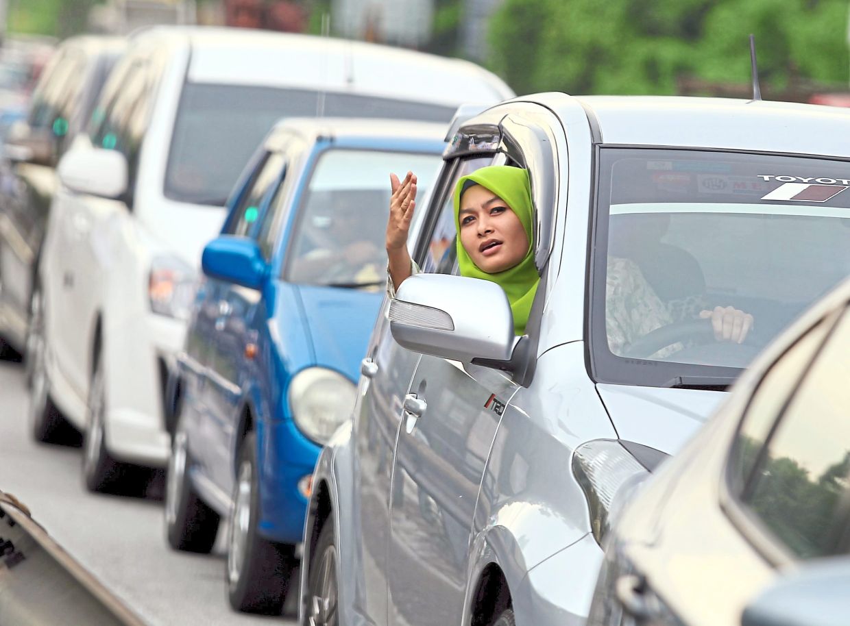 Unseen factors that influence our weight