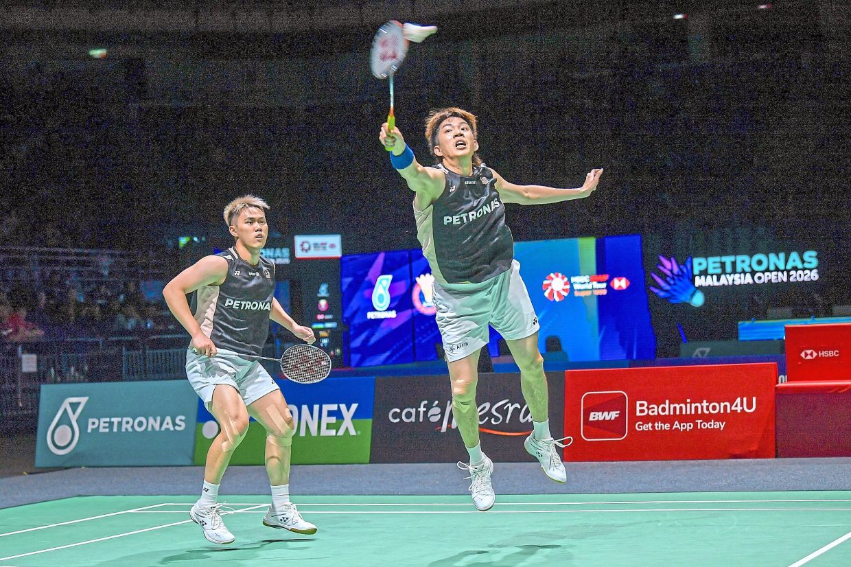 Tang Jie-Ee Wei power into Indonesian Masters semis with straight set victory
