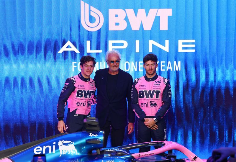 Motor racing-Horner interested in Otro's Alpine stake, says Briatore
