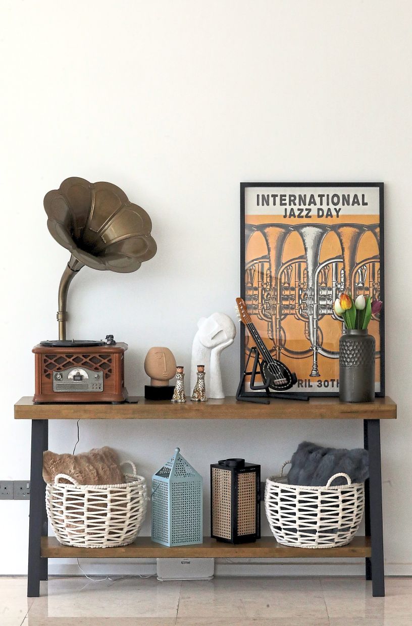 Travel souvenirs, books, art and collectibles tell your personal story – show them proudly.