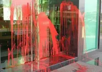 Sabah cops seek public’s help over paint-splashing incident at two business premises