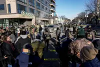 Federal immigration agents kill another US citizen in Minneapolis, sparking protests