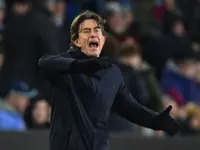 Soccer-Tottenham manager Frank faces more fan anger after draw at Burnley