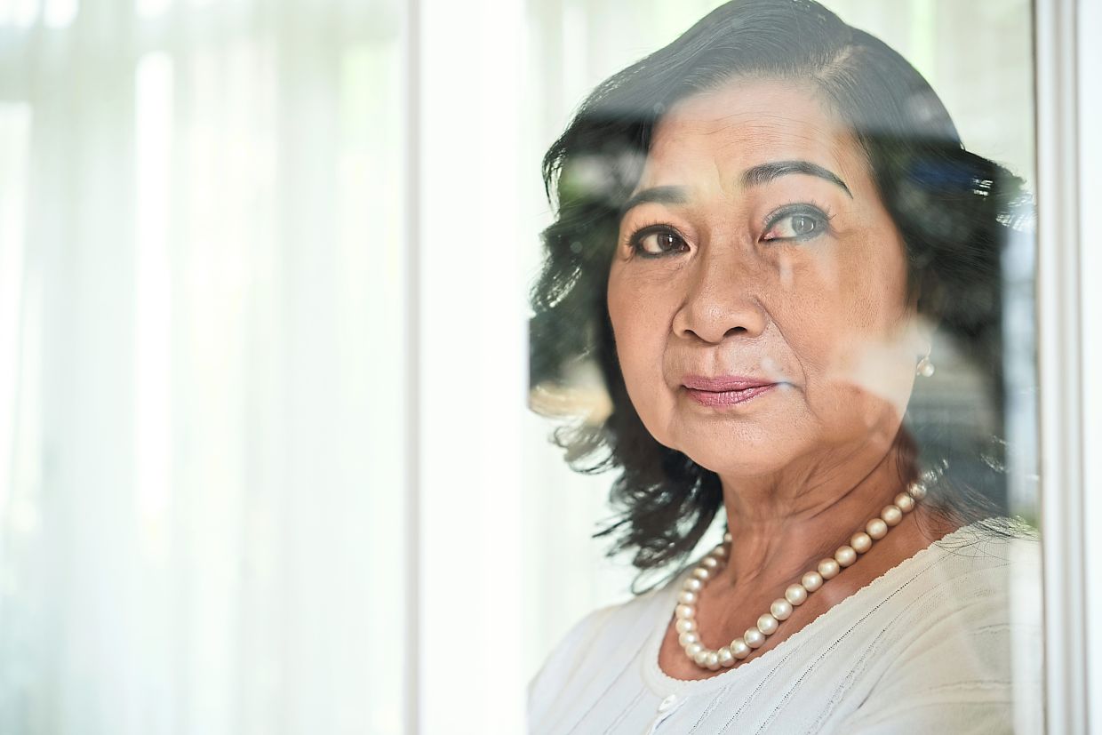 The direct symptoms of changing hormone levels, like hot flushes, are associated with further effects, including poor sleep and changes to cardiovascular and cognitive health. Photo: Freepik