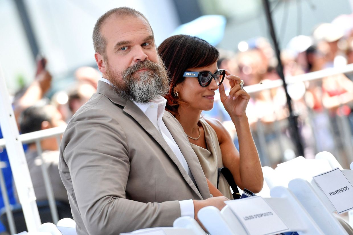David Harbour and Lily Allen sell NY townhouse for RM27mil amid ugly split