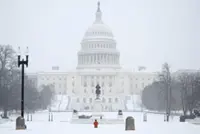 Post-storm freeze to test US power grids