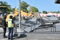 Seremban council demolishes illegal extensions of two eateries