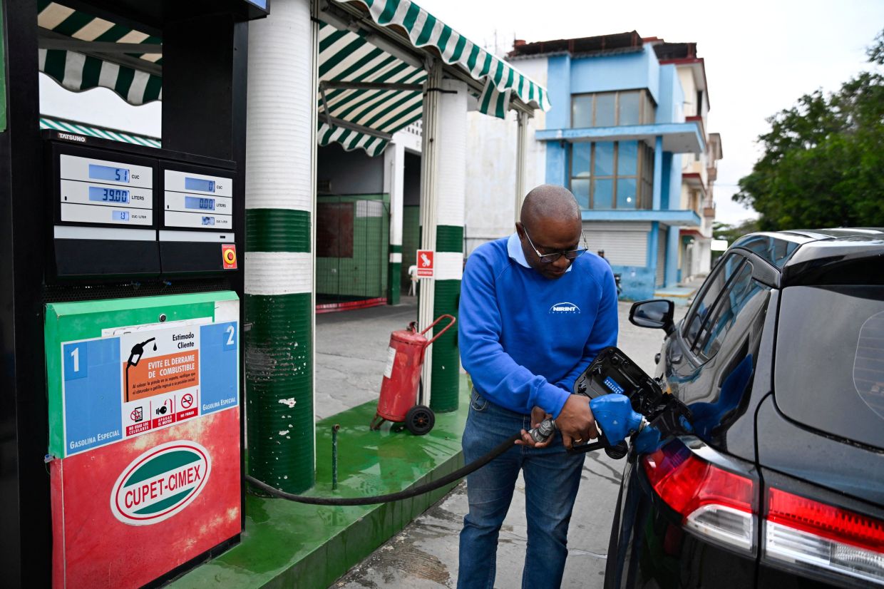 China vows 'support' for Cuba after US threats