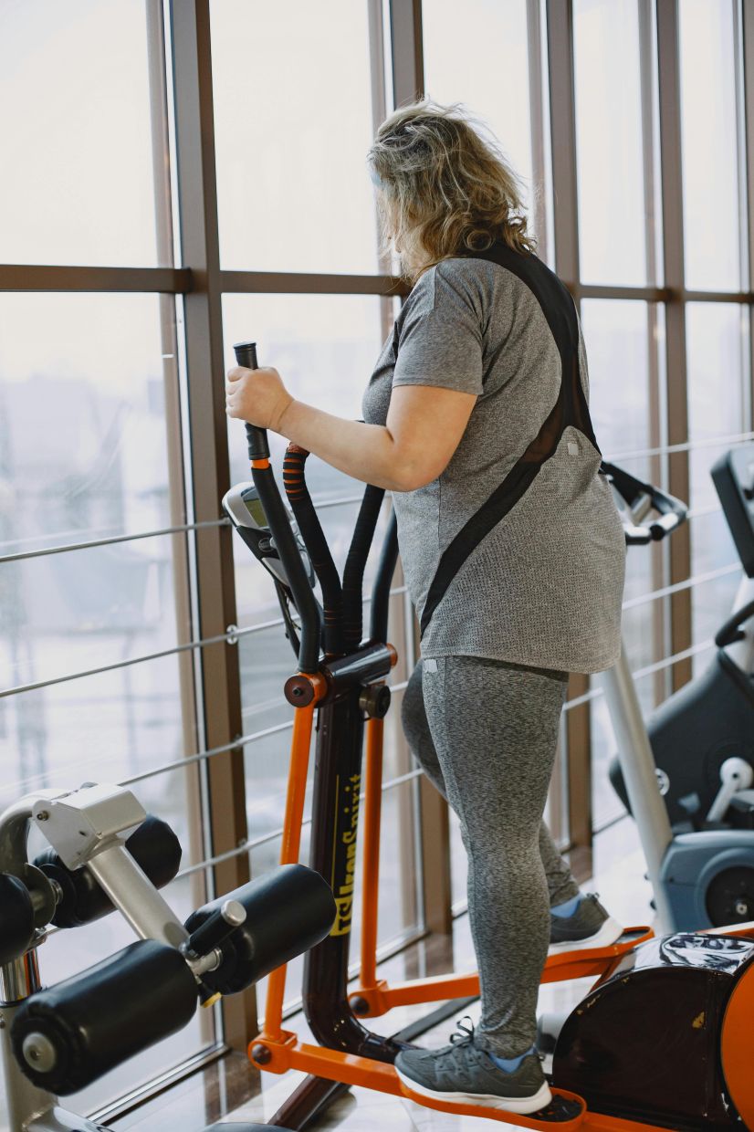 Our bodies see the idea of weight loss, whether through reduced consumption or increased exercise, as a threat to survival. Photo: GUSTAVO FRING/Pexels