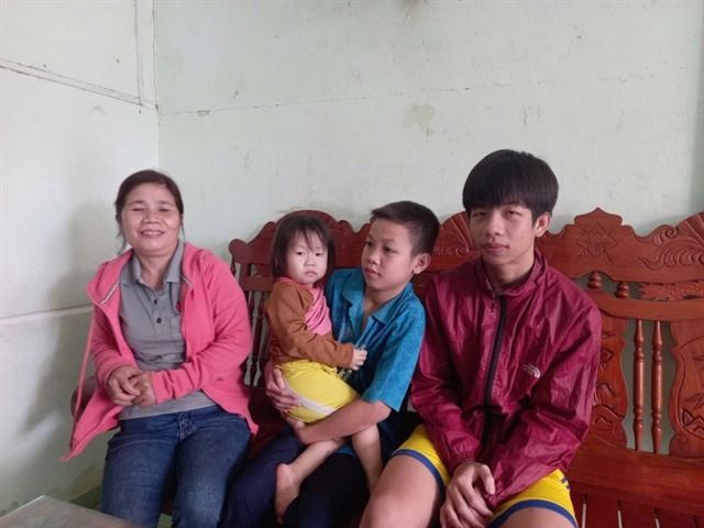 Teenager hailed for rescuing pilot after jet crash in Vietnam's Central Highlands