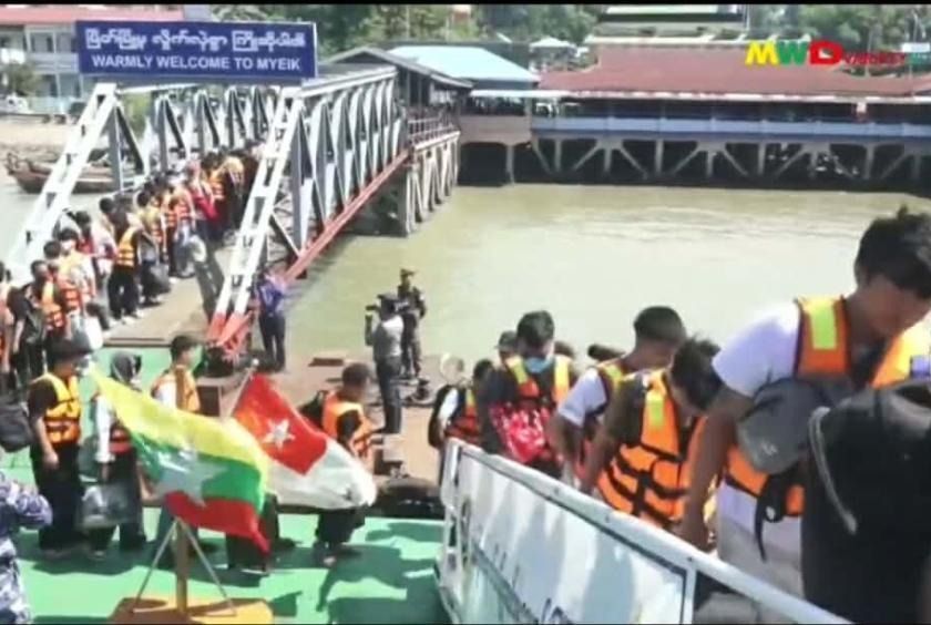 Myanmar repatriates 543 nationals suspected of involvement in illegal online operations from Cambodia