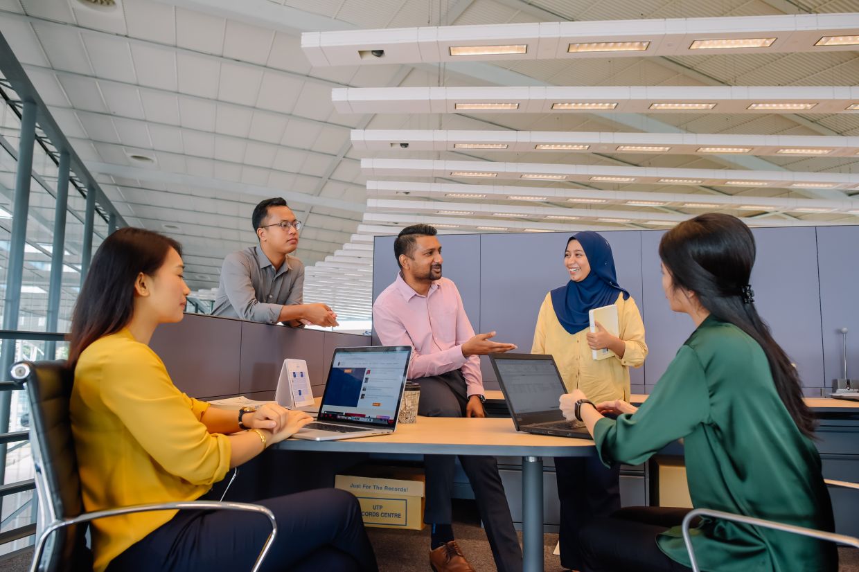 Lead, adapt, thrive: the intelligent route to lifelong relevance