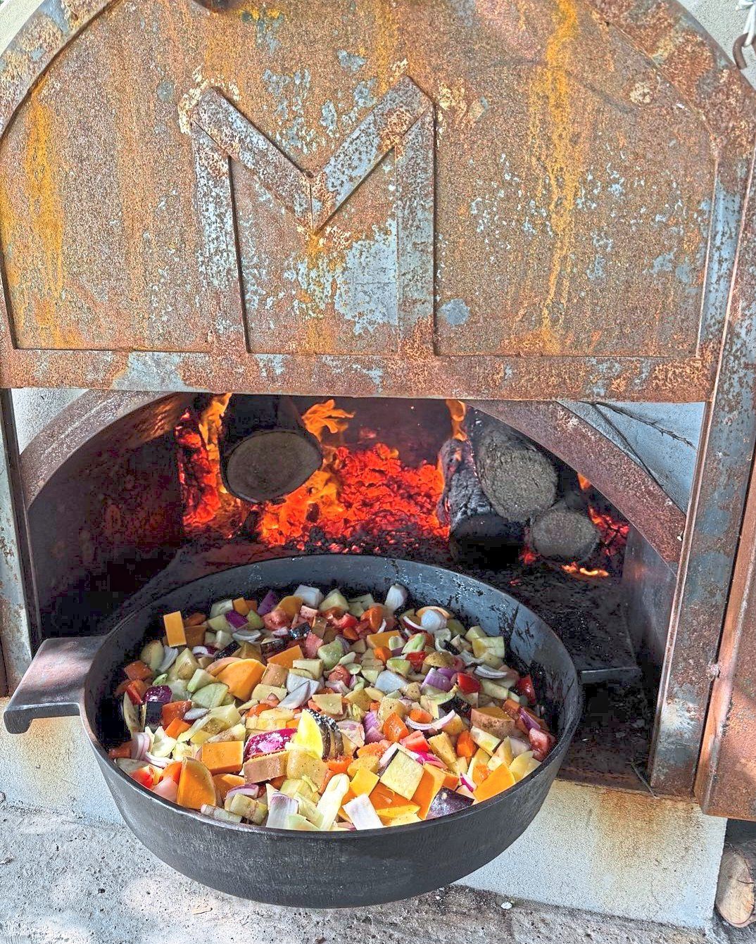 Horno is one of Mallmann’s seven fire techniques and involves cooking in a traditional outdoor wood oven. — Francis Mallmann/Instagram