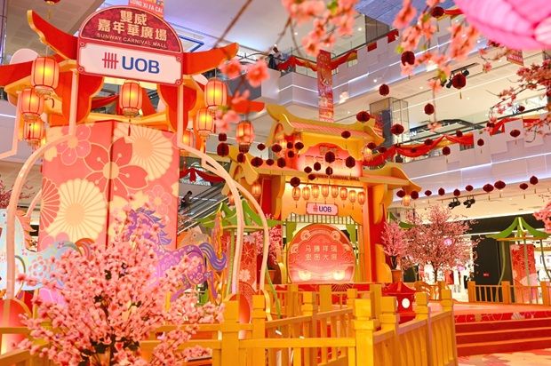 The Main Atrium will transform into a cultural hub with a curated lineup of festive showcases to liven up the atmosphere and festive spirit.