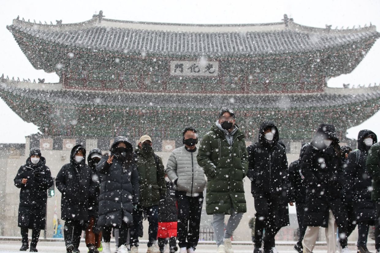 Severe cold to ease after temperatures plunge to minus 17 deg C in South Korea