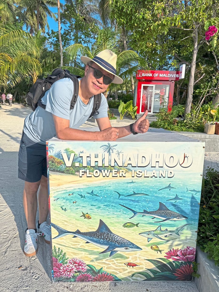 Thinadhoo island is also known as the ‘Flower Island’ among locals.