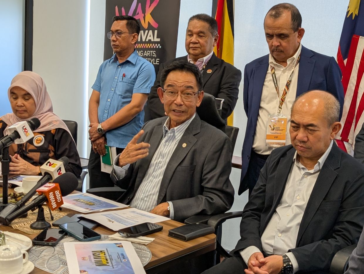 Sarawak looking to work with FC Barcelona on sports development, says state sports minister