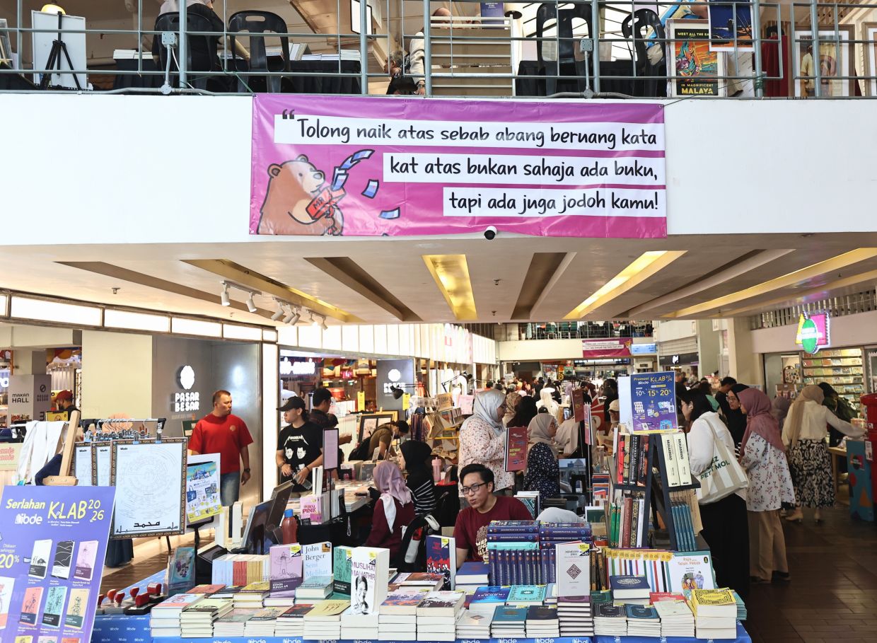 A view of KL Alternative Bookfest 2026, held across Central Market’s main walkway, bridge sections and outdoor spaces. Photo: The Star/Azman Ghani