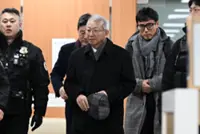 Former South Korean chief justice gets suspended prison term for illegal trial intervention