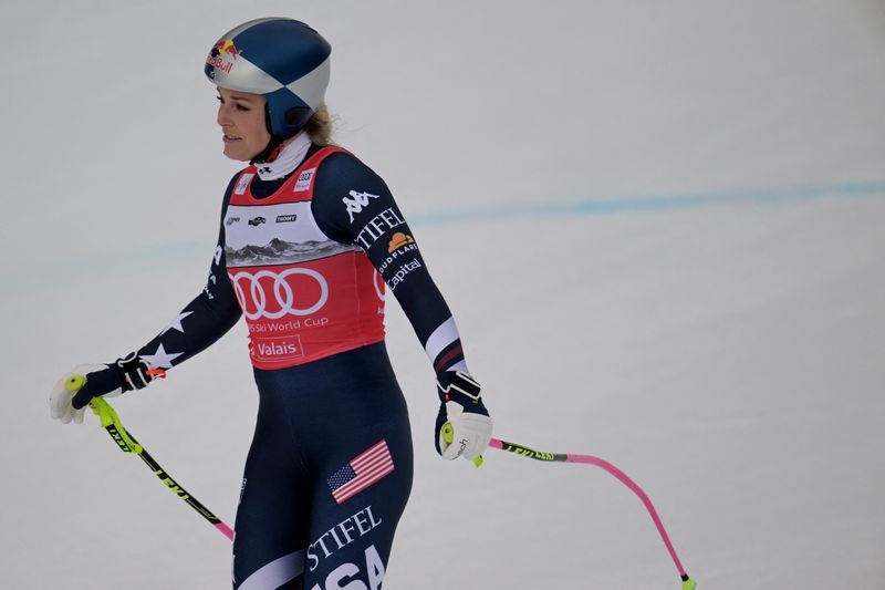 Olympics-Downhill crash adds to Vonn's long history of hurt