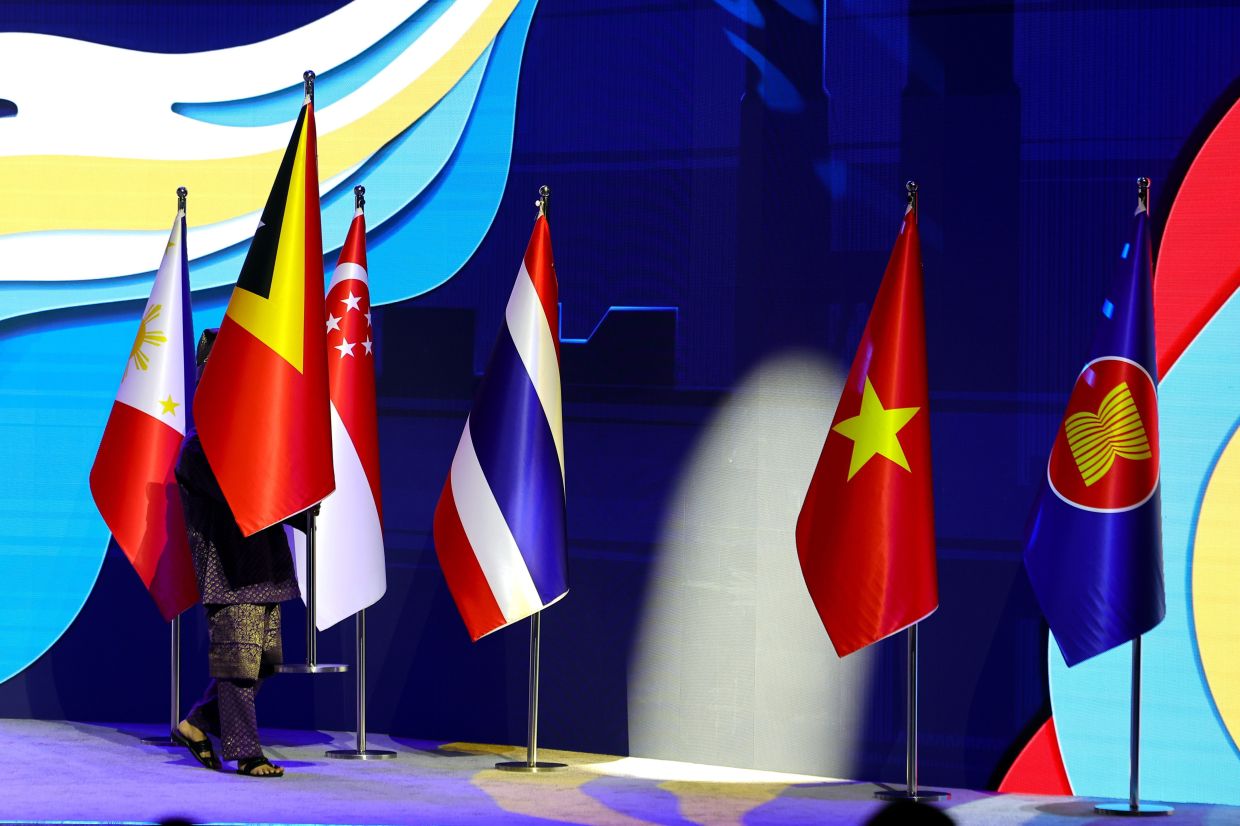 Timor-Leste’s national flag now stands tall with other Asean member states’ flags, marking its official entry as the 11th member of the regional bloc. —Bernama
