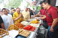 PM visits Batu Caves ahead of Thaipusam