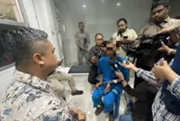 Detained foreigner risked dangerous illegal sea crossing for love