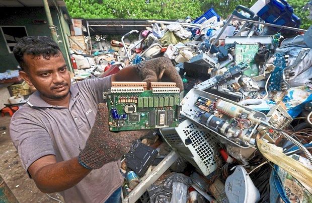 Experts call for laws to end role as global e-waste bin