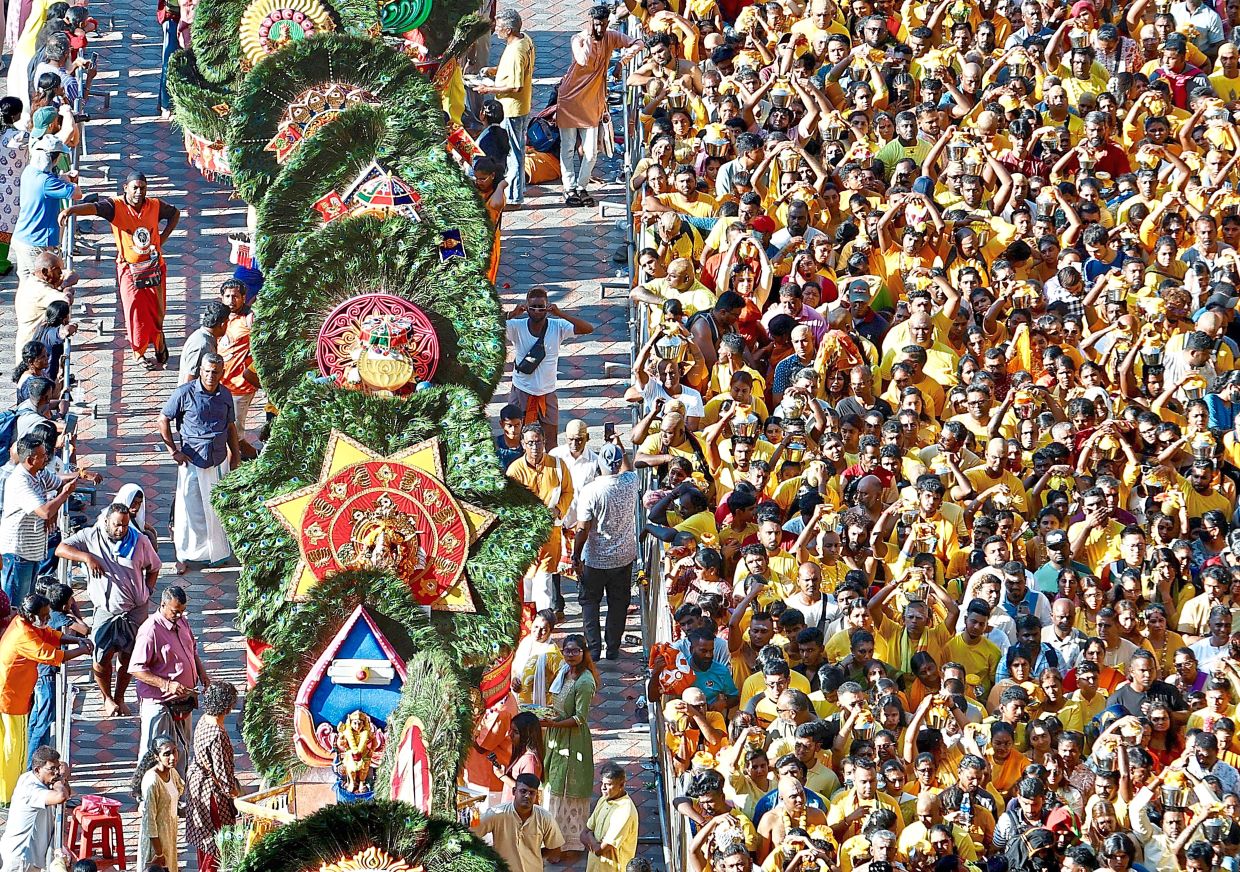 Diverse crowds unite at Batu Caves
