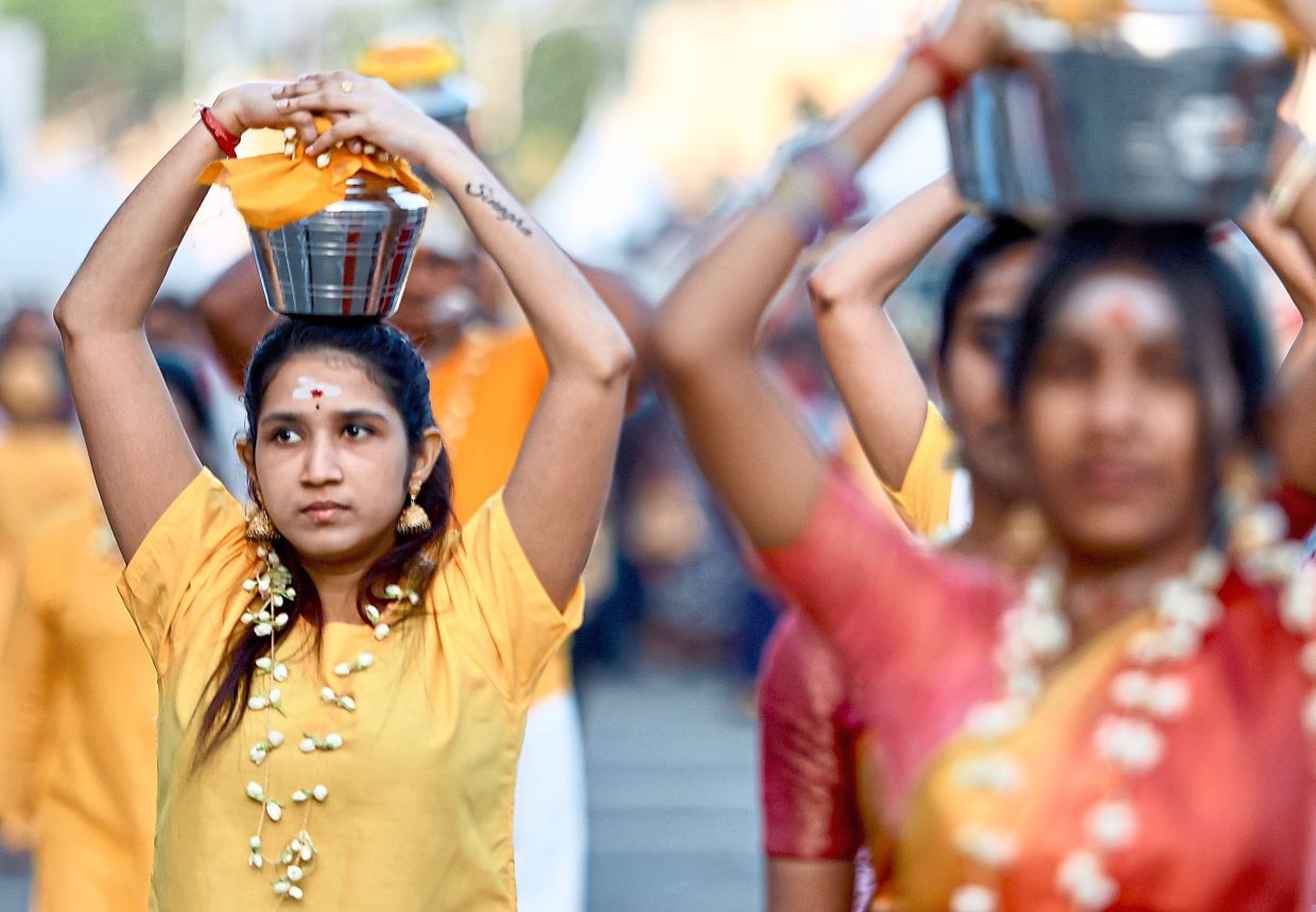Colours of unity: Devotees gathering at Sri Subramaniar Swamy Temple at Batu Caves, Kuala Lumpur. — FAIHAN GHANI/The Star