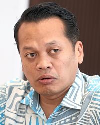 Nik Nazmi urges those affected by data leaks to contact his office or the DBKL Integrity Department.