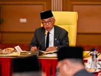 Royal pardon not political gift, says Pahang Sultan