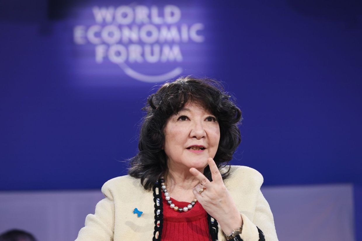 Japan Finance Minister defends PM’s comments on benefits of weak yen