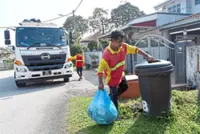 S’gor folk cry foul over irregular rubbish removal