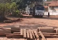 Laos imposes dust control, speed restrictions on trucks