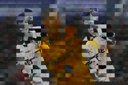 Soccer-Strand Larsen joins Palace, Mateta stays there